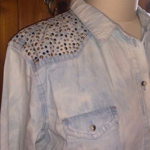 Red Tulips Button Down Denim top Size Large